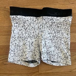 Koral Active Shorts - White and Black print (S)